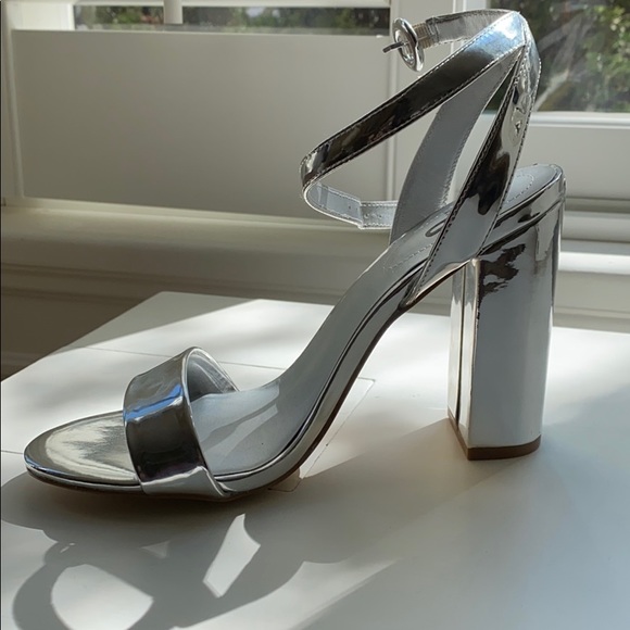 Mirrored silver sandals with chunky heel - Picture 3 of 8